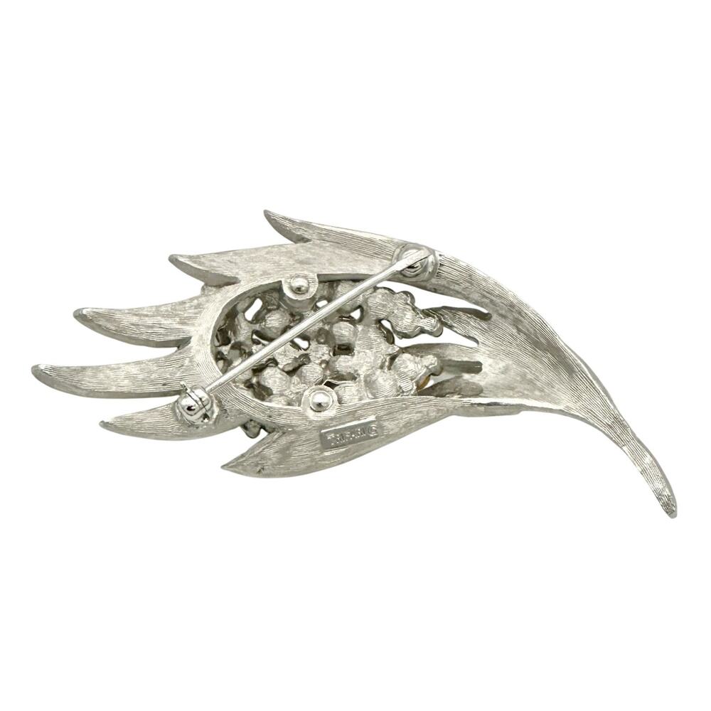 Vintage Crown Trifari Rhinestone Brooch Pin Signed Floral Silver Tone - Picture 4 of 7